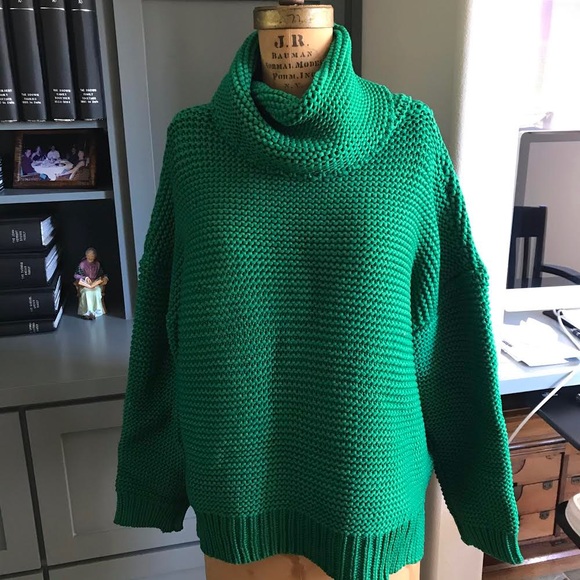 Chunky Knit Stweater - Picture 7 of 9